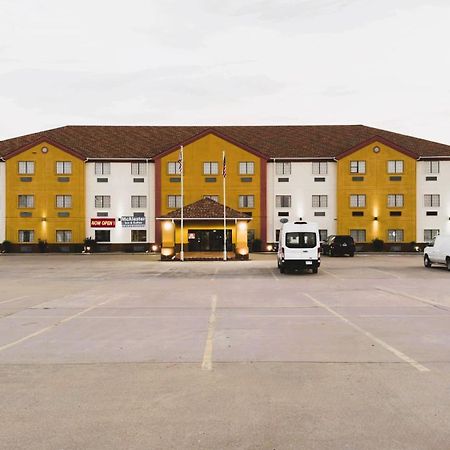 Quality Inn & Suites Mcalester On Hwy 69 & Us 75 מראה חיצוני תמונה